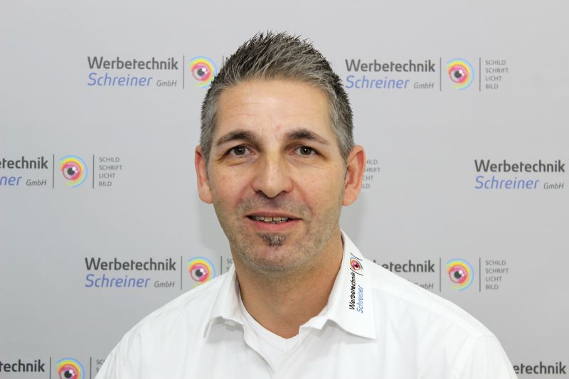 Porträt Markus Neuhaus