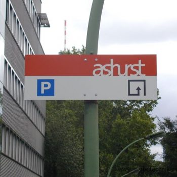 Wegeleitsystem Parkplatz
