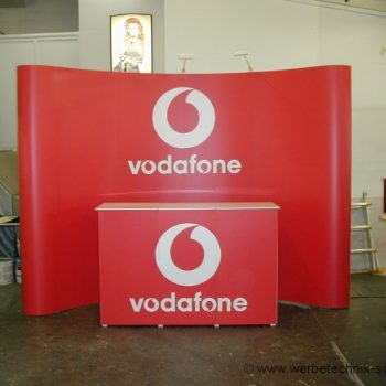 Display Kundenstopper Vodafone Autobeschriftung Siebdruck